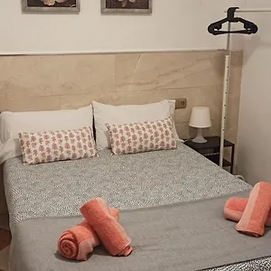 Acogedor Apartamento ¡a 10 Minutos Del Centro De Málaga! Apartamento